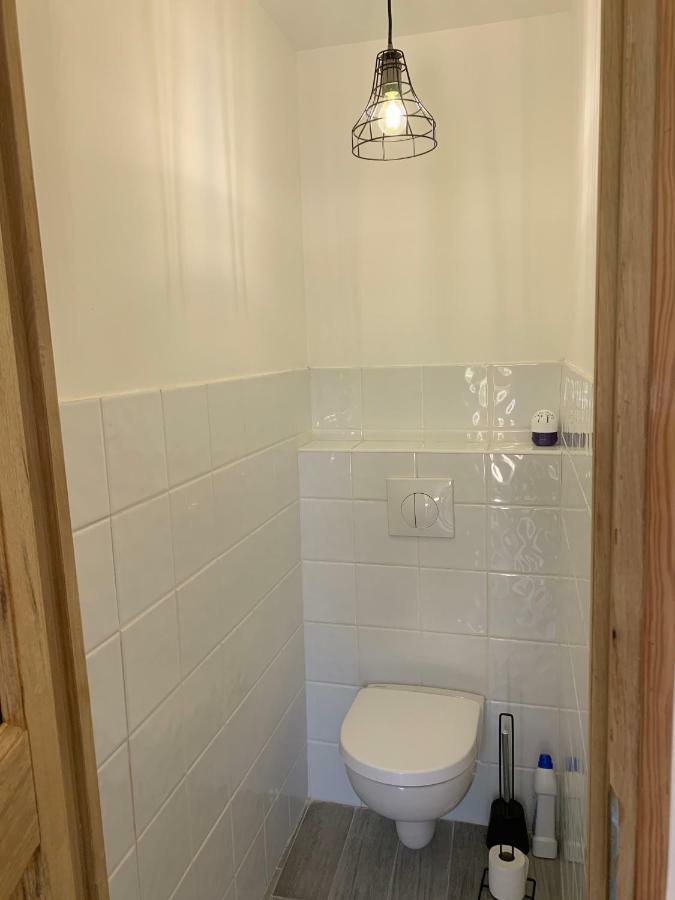 Ferienwohnung Les Lauriers LʼIsle-sur-la-Sorgue Exterior foto